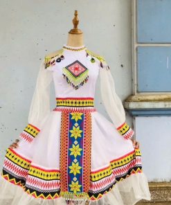 Trang Phục Dân Tộc H'Mông - 02