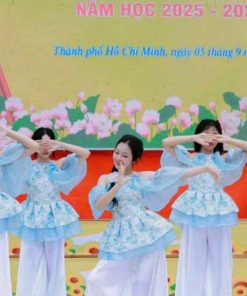 Yếm Múa - 06